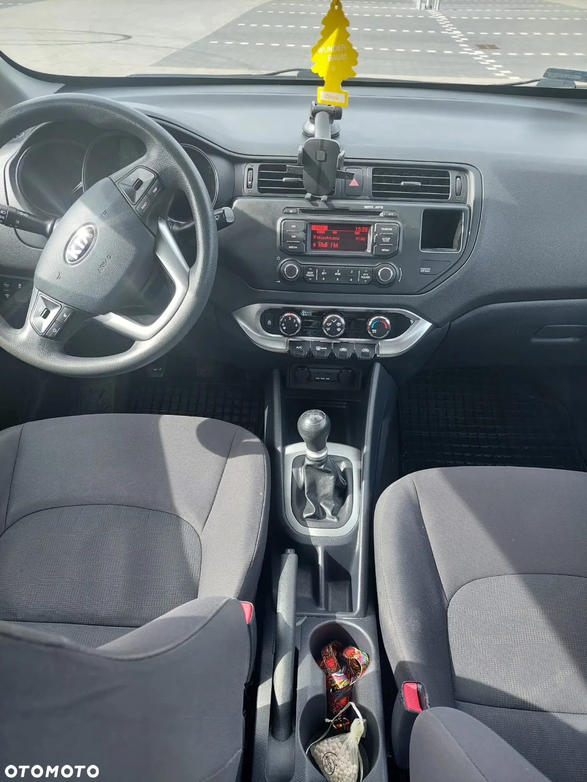 Kia Rio 1.2 M - 23