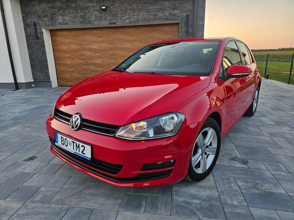 Volkswagen Golf VII (2012-2020) 1.2 TSI BMT Trendline 2013