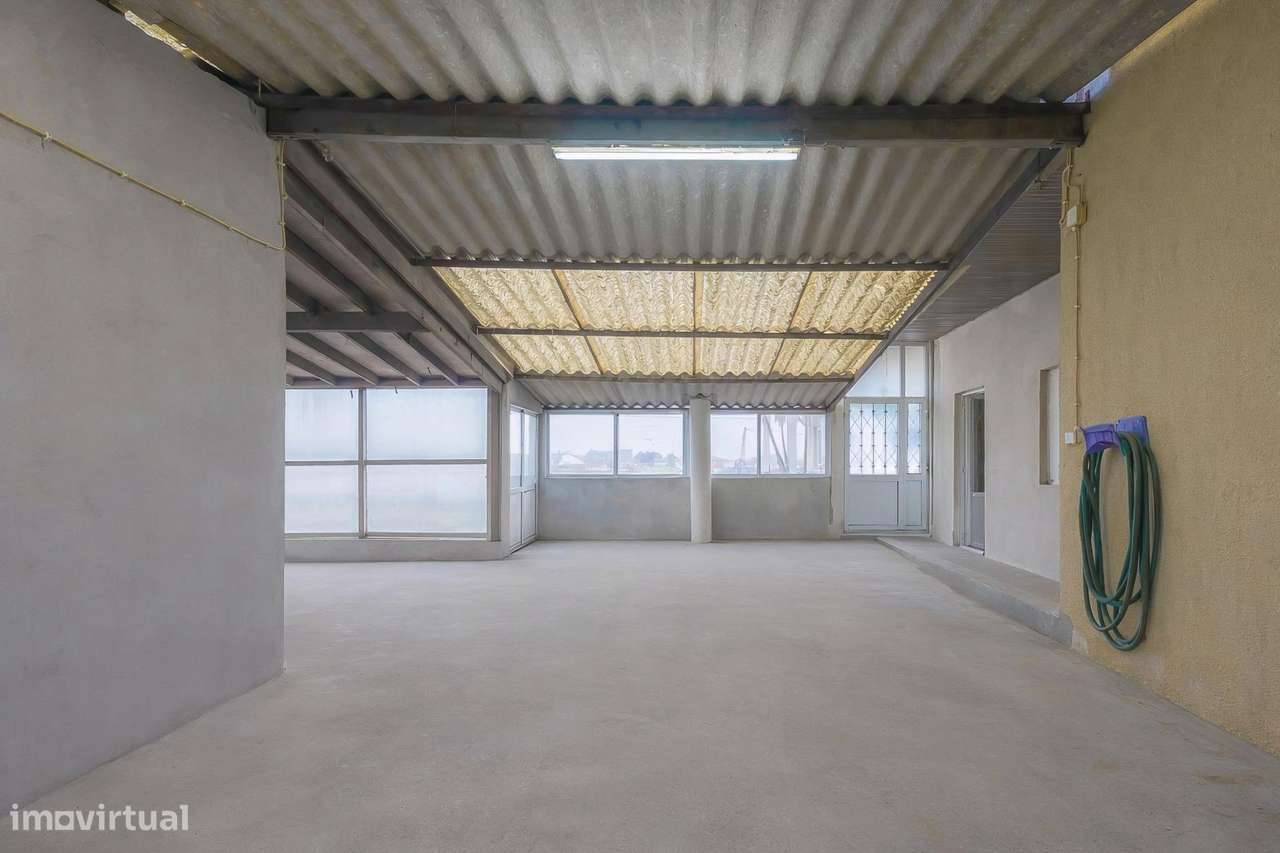 Moradia T8 na Póvoa do Varzim | Oportunidade de Investimento com...-32