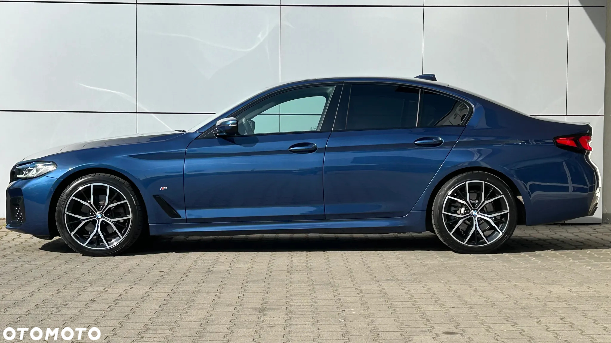 BMW Seria 5 520d xDrive MHEV M Sport sport - 8