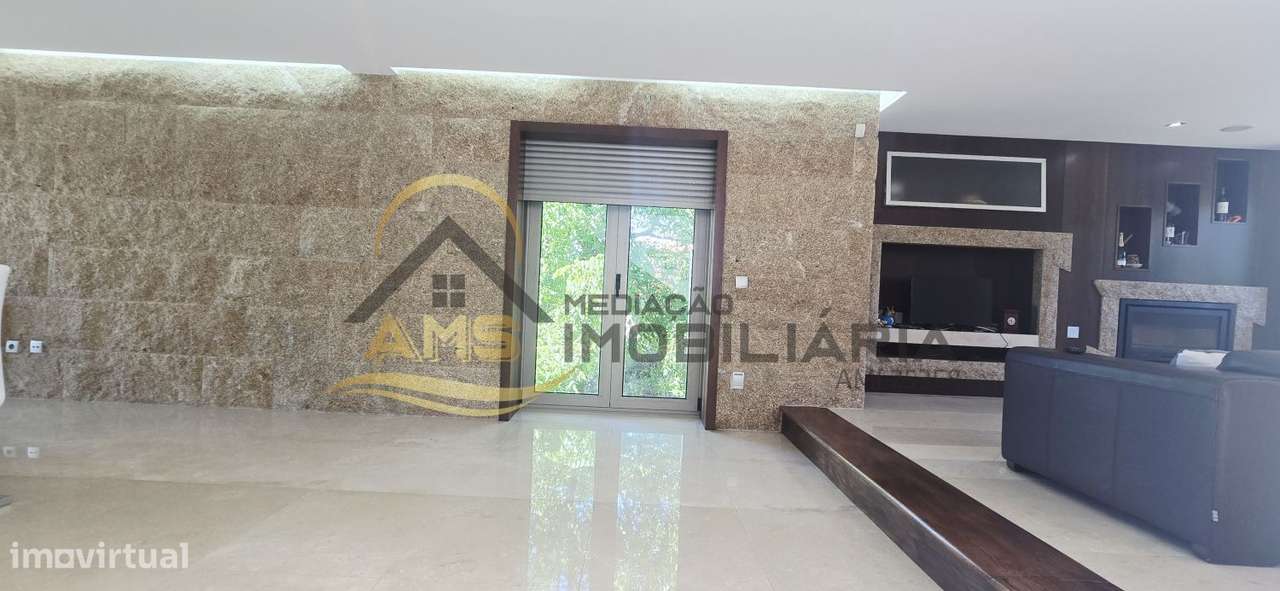 MORADIA DE LUXO 5 QUARTOS-22