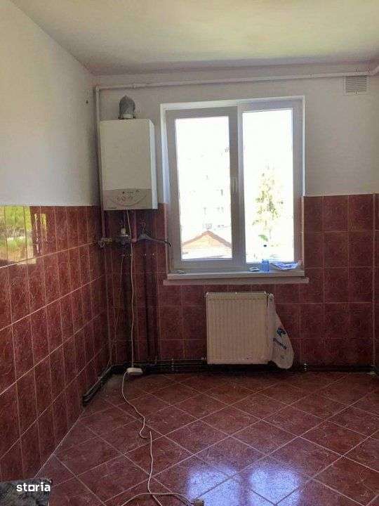 Apartament cu 2 camere de vanzare, etaj intermediar, Dealul Florilor - Imagine principală: 5/7