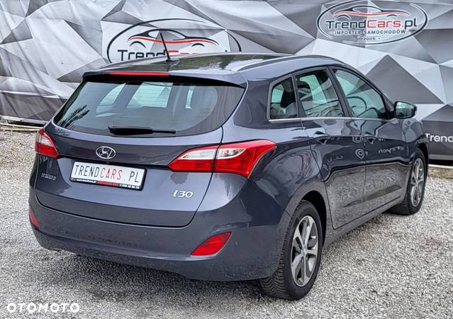 Hyundai I30 Kombi 1.6 CRDI Premium - 6