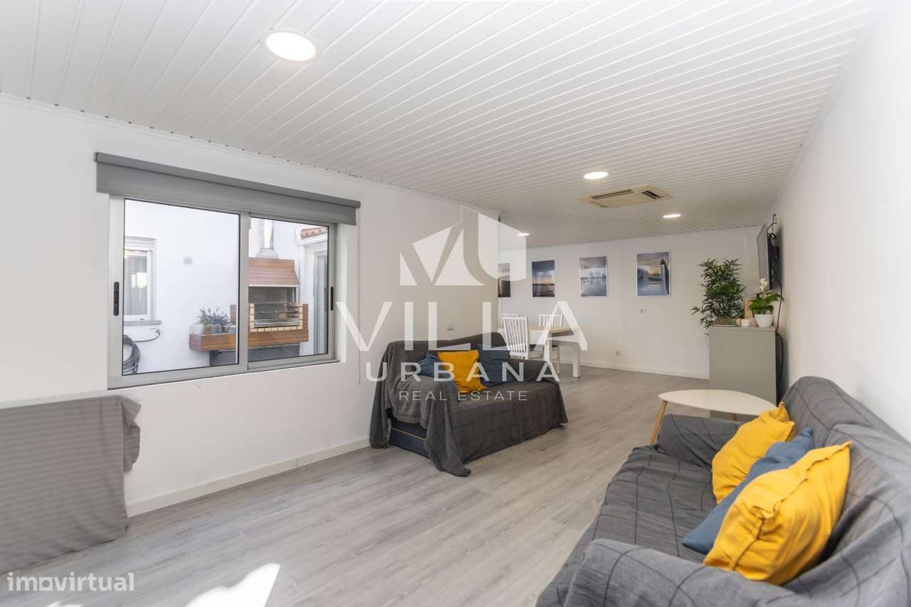 Moradia T3 com Excelentes Áreas, Garagem e Espaço Exterior em Alcabi-37