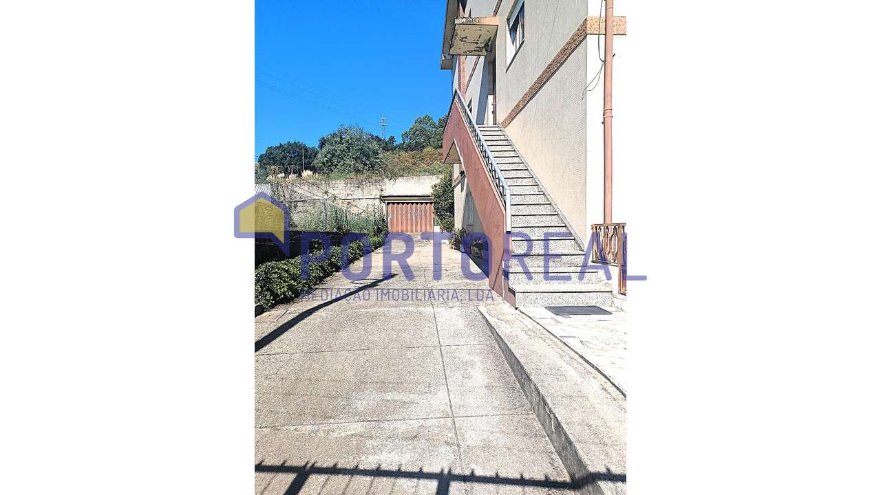 Moradia Bi-familiar Campanhã-48