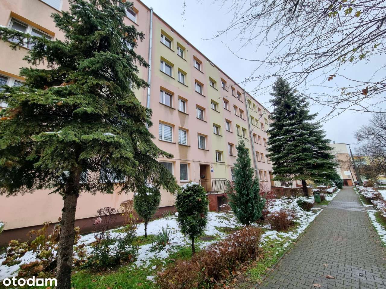 Nowe 2 Pokoje na 1 piętrze, po remoncie i wyposażone !-9