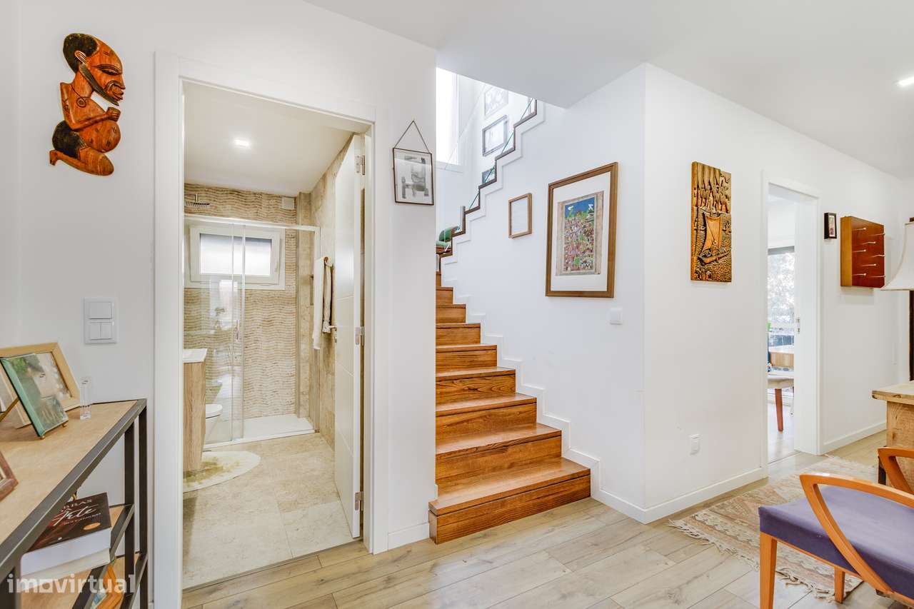 MORADIA T4 | REMODELADA | PISCINA | BOX | FORNO DE LENHA | TERRAÇO - Grande imagem: 5/52