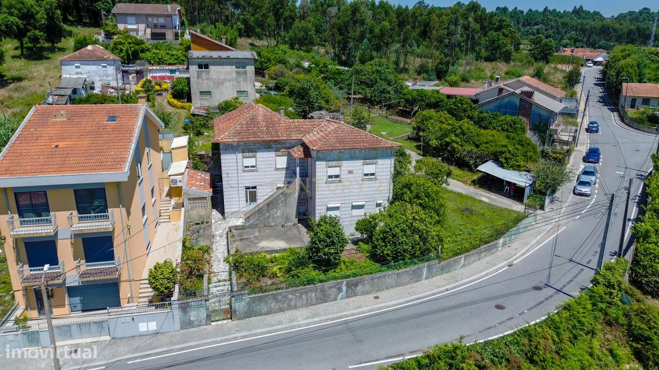 Moradia T9 Centro de Gondomar - Grande imagem: 4/50