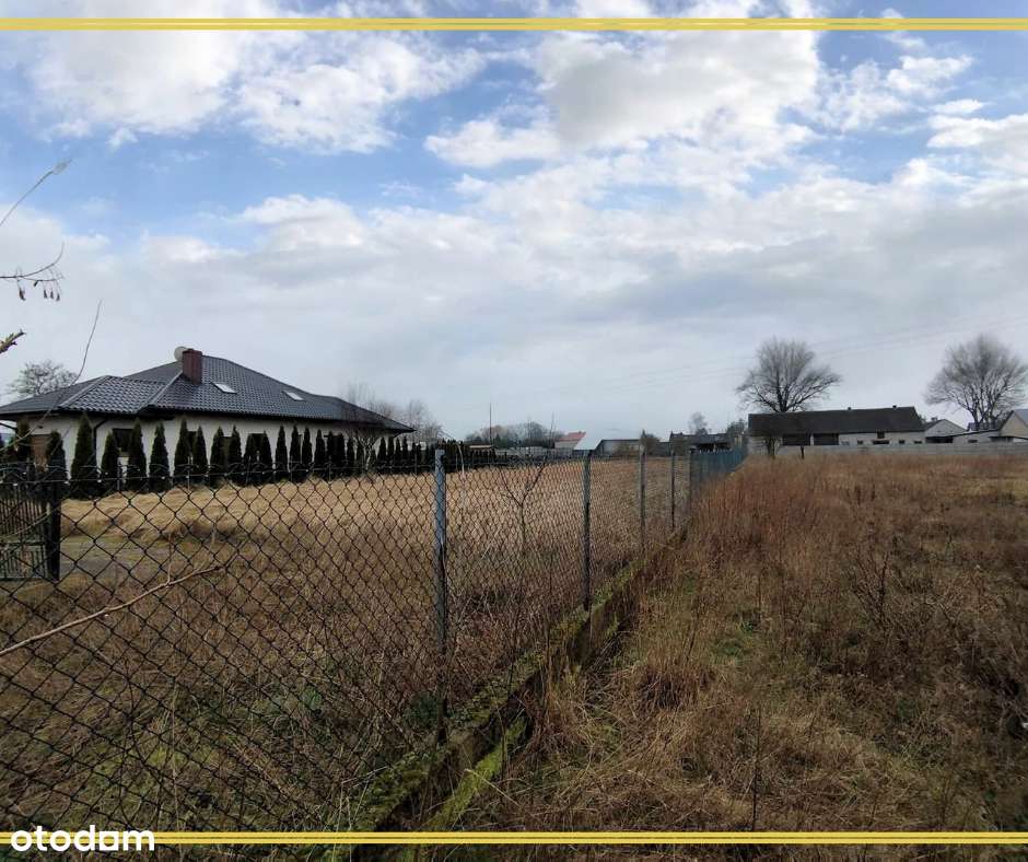 Atrakcyjna działka na sprzedaż. Ogrodzona.-0
