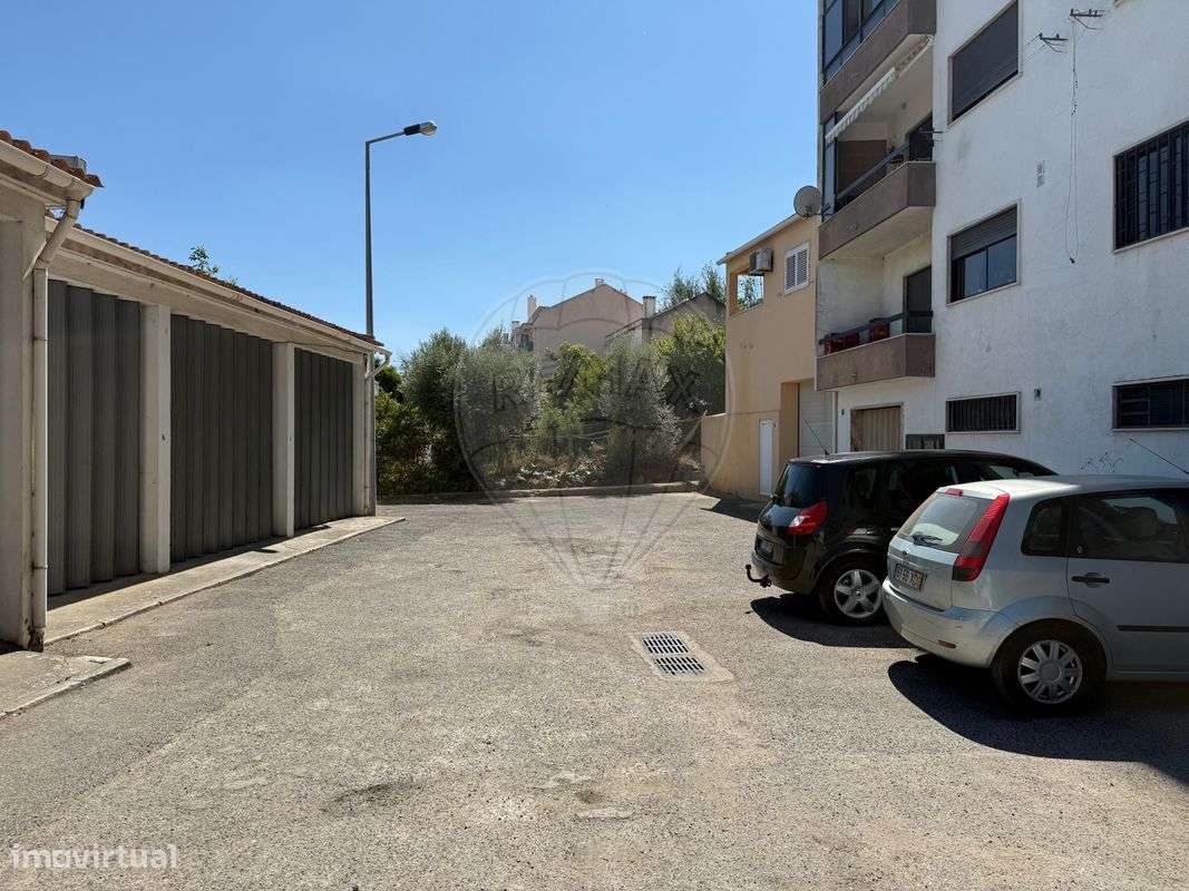 Garagem  para venda - Grande imagem: 2/7