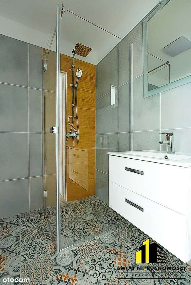 Nowoczesne mieszkanie w ścisłym centrum - Pełny obrazek: 4/7