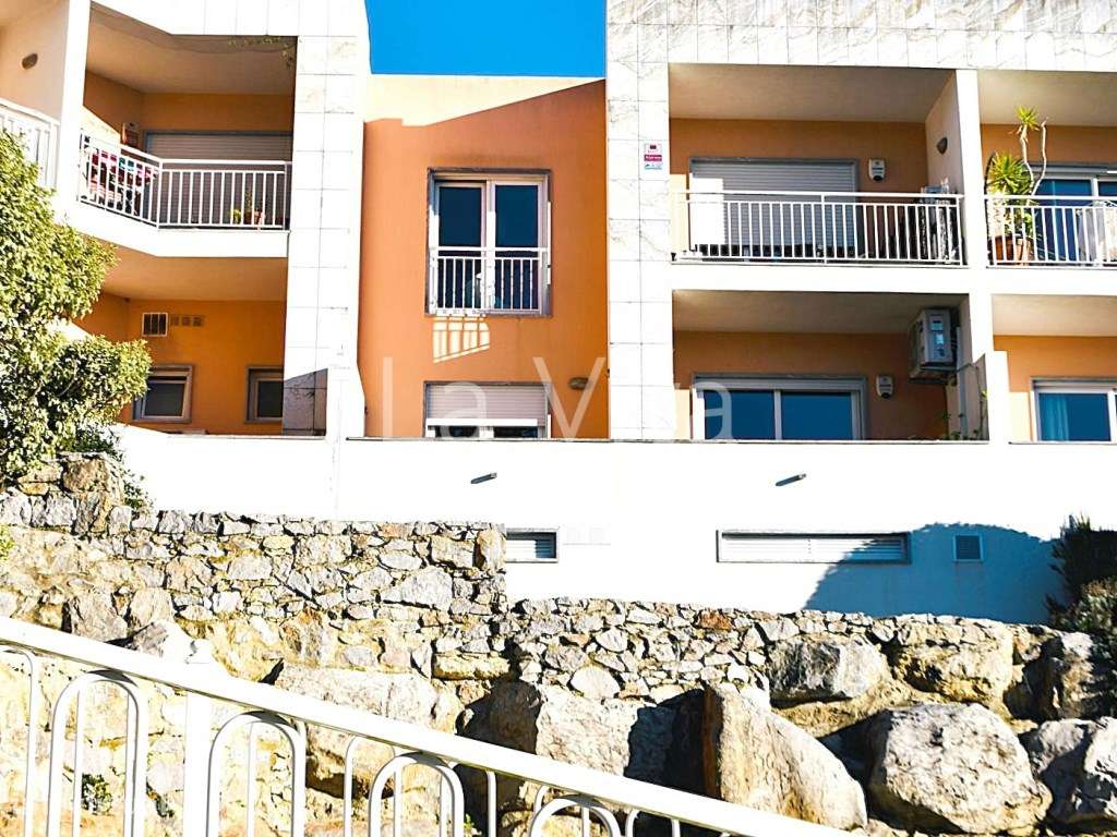 Apartamento T2, em condomínio fechado com jardins e piscina, Amorei...-25