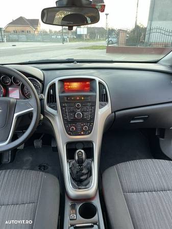 Opel Astra Sports Tourer 2.0 CDTI - 37