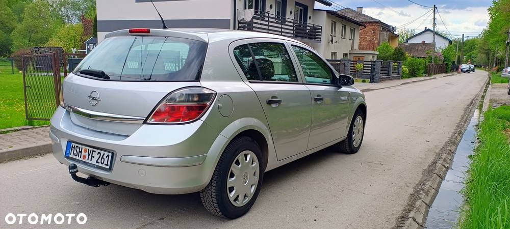 Opel Astra - 14