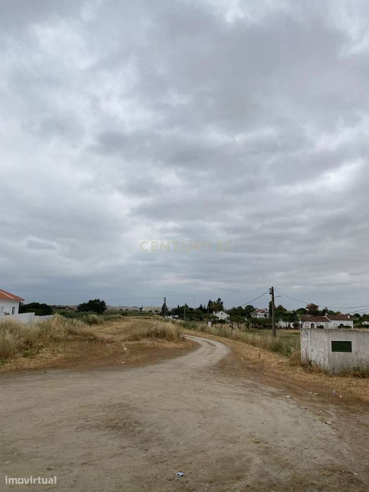 TERRENO COM PROJECTO APROVADO 18 LOTES PARA CONSTRUÇÃO DE MORADIAS EM  - Grande imagem: 2/28