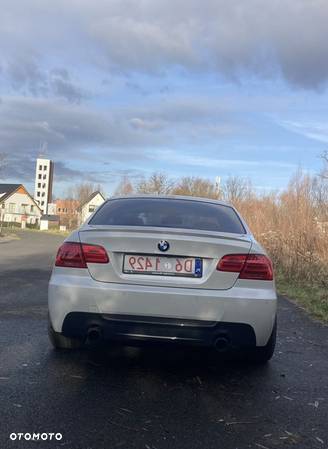 BMW Seria 3 335i Coupe M Sport Edition - 6