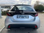 Toyota Yaris 1.5 L CVT Active - 4