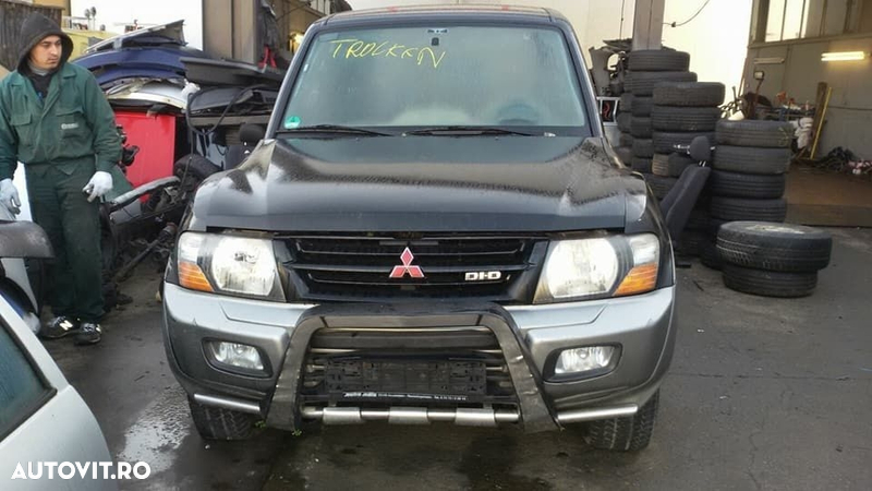 Debitmetru aer Mitsubishi Pajero 3.2 Shogun carcasa filtru aer Pajero - 2