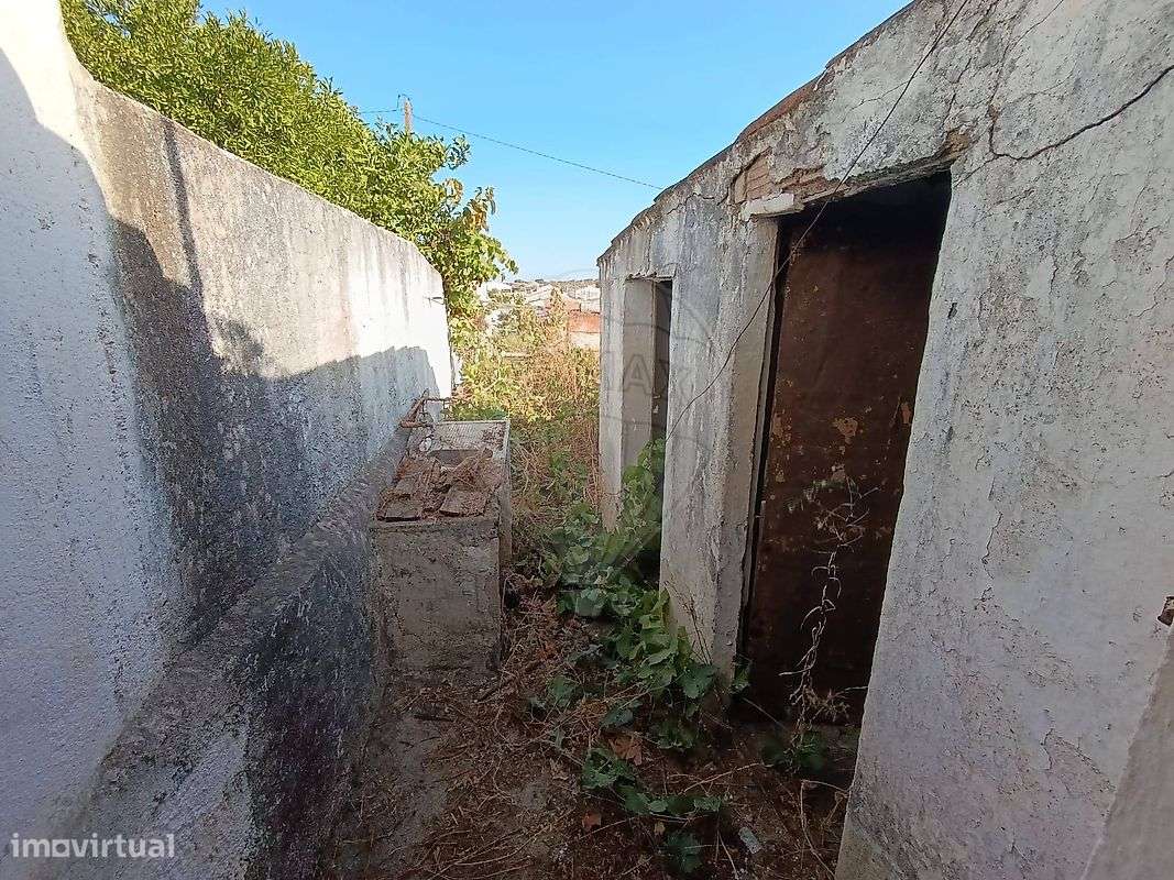 Moradia T1 para venda-9