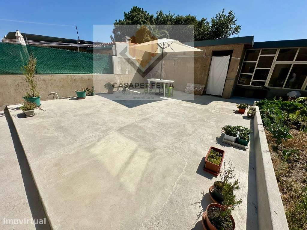 Moradia T5 de 4 Frentes com Jardim e Terraço - Junto ao Continente ... - Grande imagem: 4/37