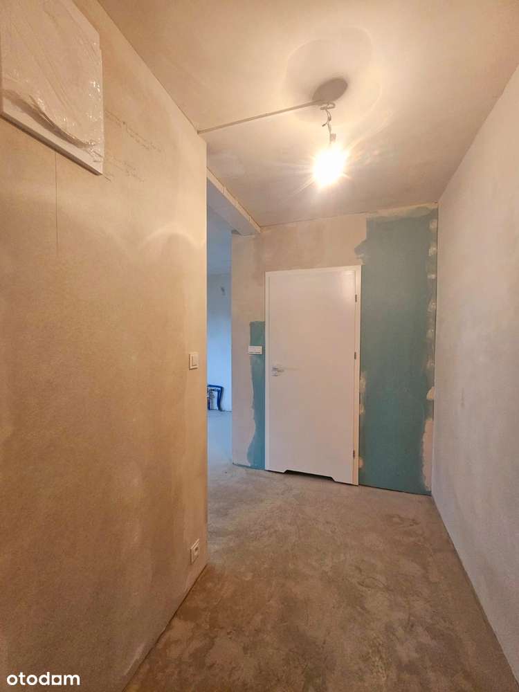 Niedrogi lokal w stanie deweloperskim. Media miejskie. Niski czynsz.-7