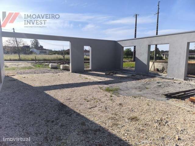 Moradia T4 Renovada com Jardim  Sanguinheira Cantanhede-8