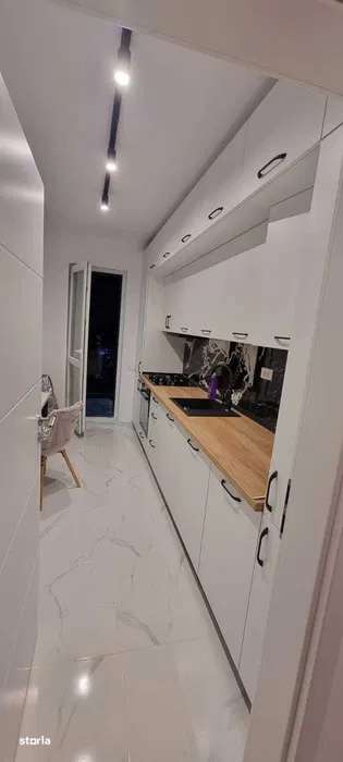 Apartament 2 camere /Aparatorii Patriei /parcare/centrala/metrou 12' - Imagine principală: 3/8