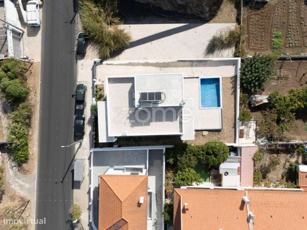 Moradia T6 Famões-27