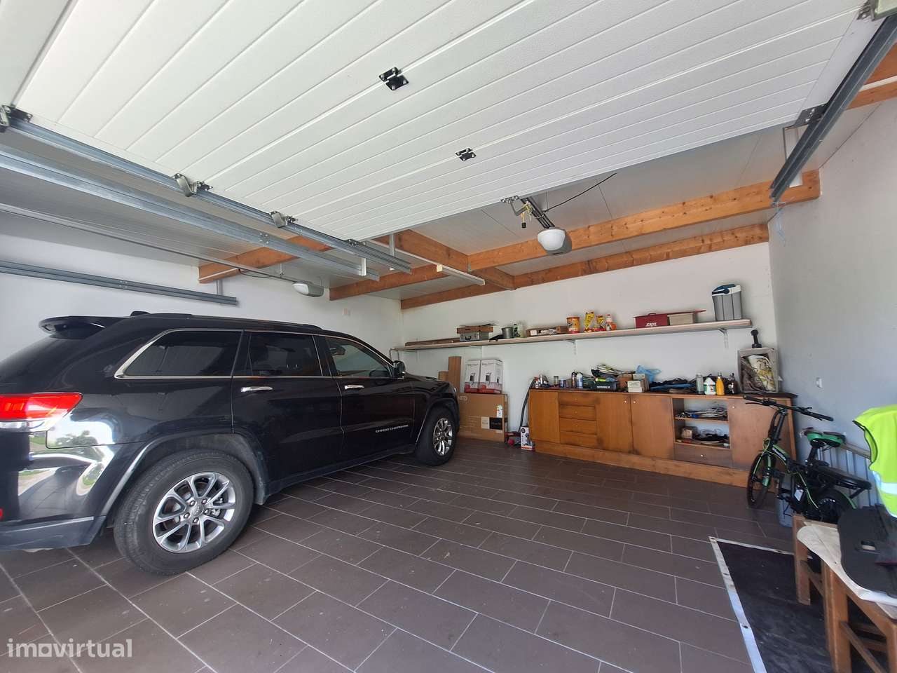 Moradia V3 com design único em Vila Nova de Anha.-26