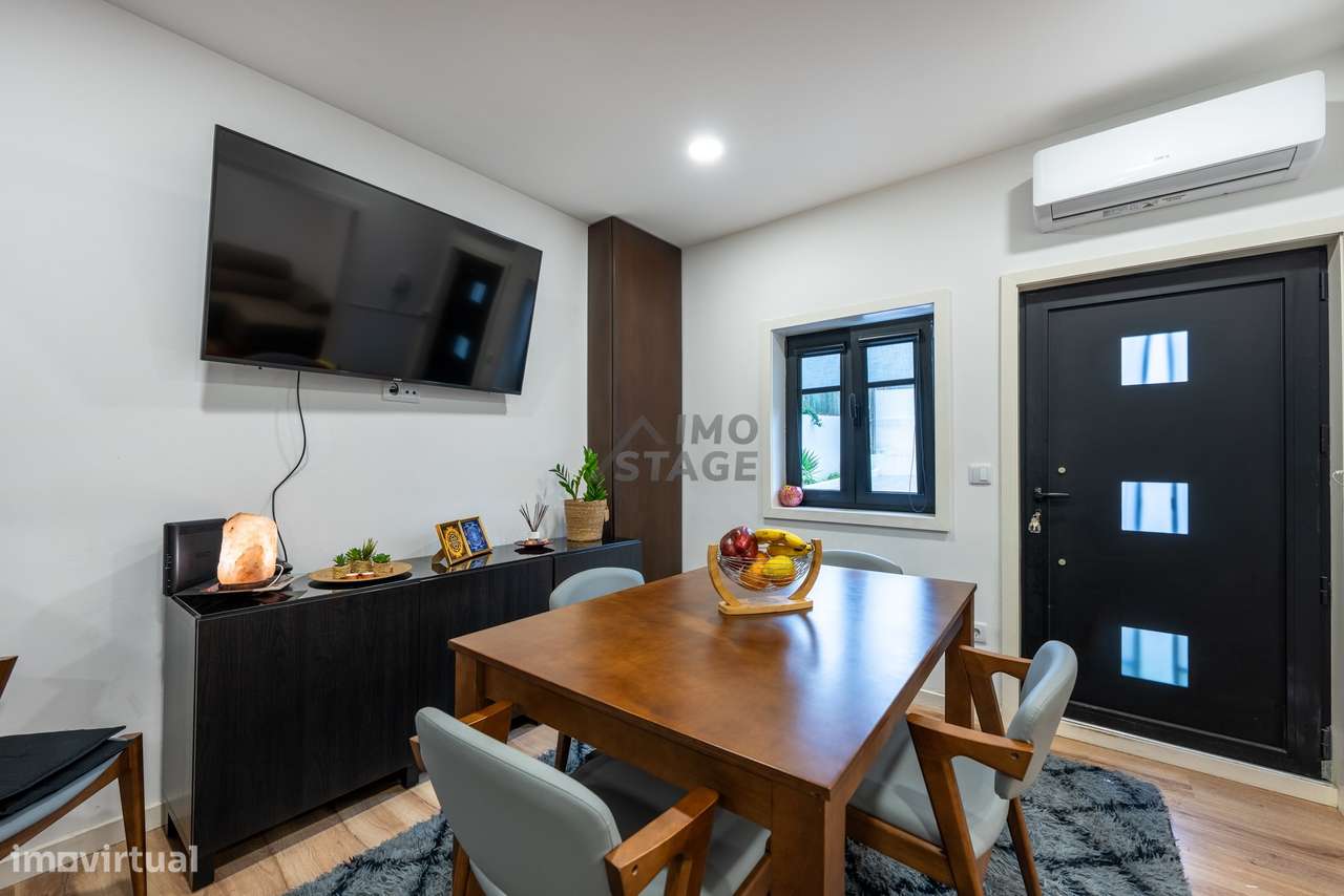 Moradia Bi-Familiar Renovada | Ermesinde – Santa Rita T1+1 e T2 - Grande imagem: 5/36