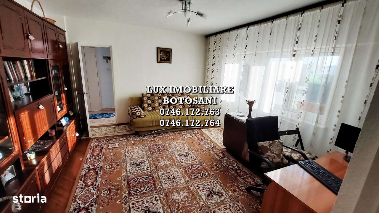 Apartament 3 camere, zona Carrefour-0