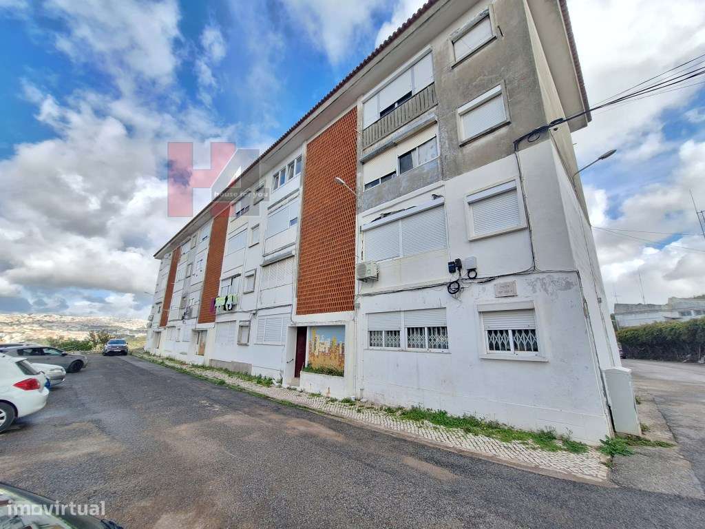 **Apartamento T2 Totalmente Remodelado na Pontinha(OFERTA DA ESCRIT...-20