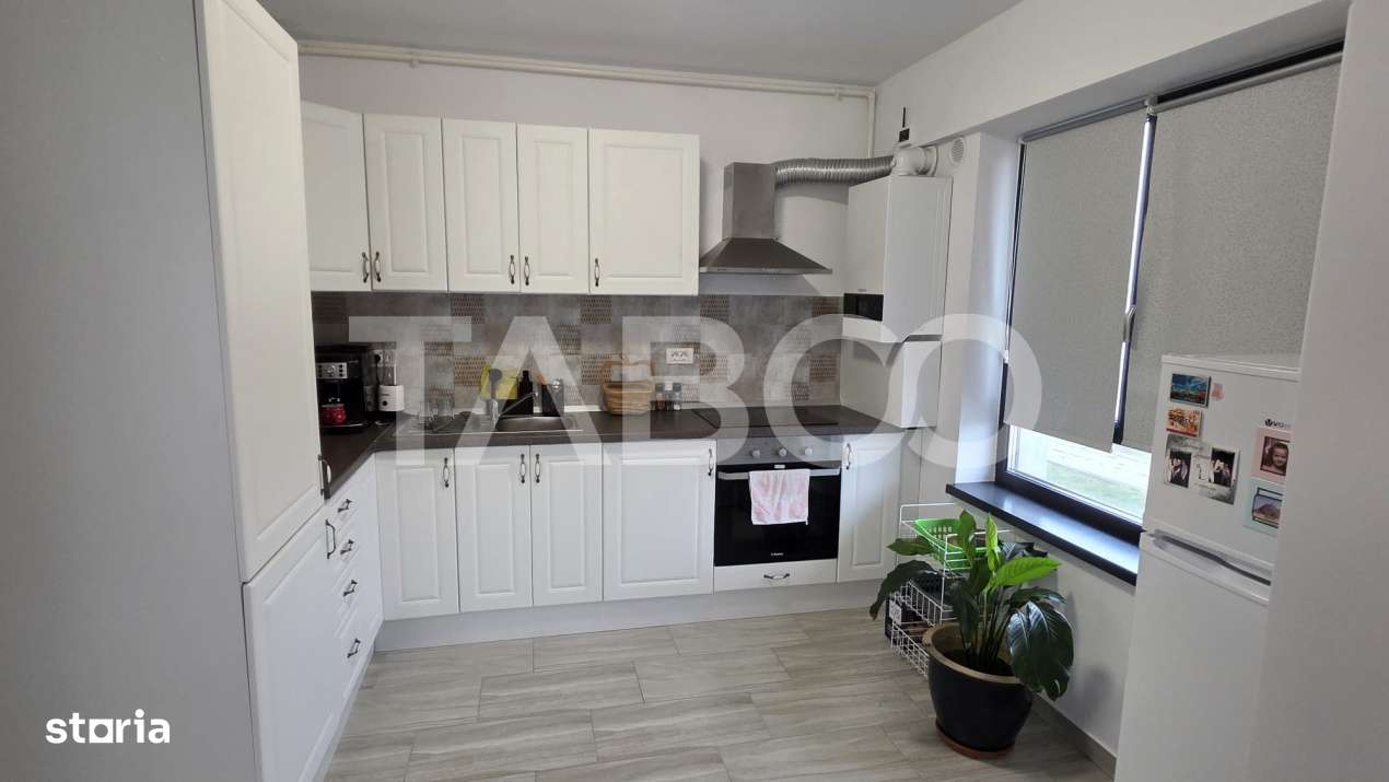 Apartament cu 2 camere la parter de vanzare in Sebes zona Motel Dacia - Imagine principală: 2/11