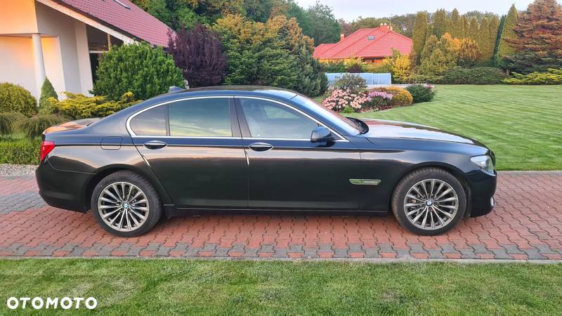 BMW Seria 7 730d - 14