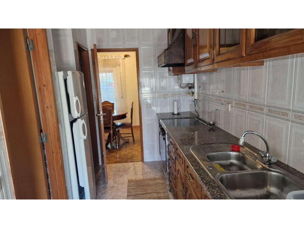 Moradia em Banda - T4 - Manteigadas-6