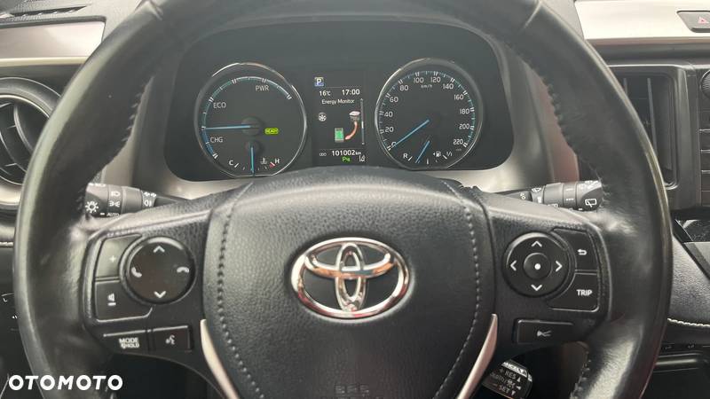 Toyota RAV4 - 12