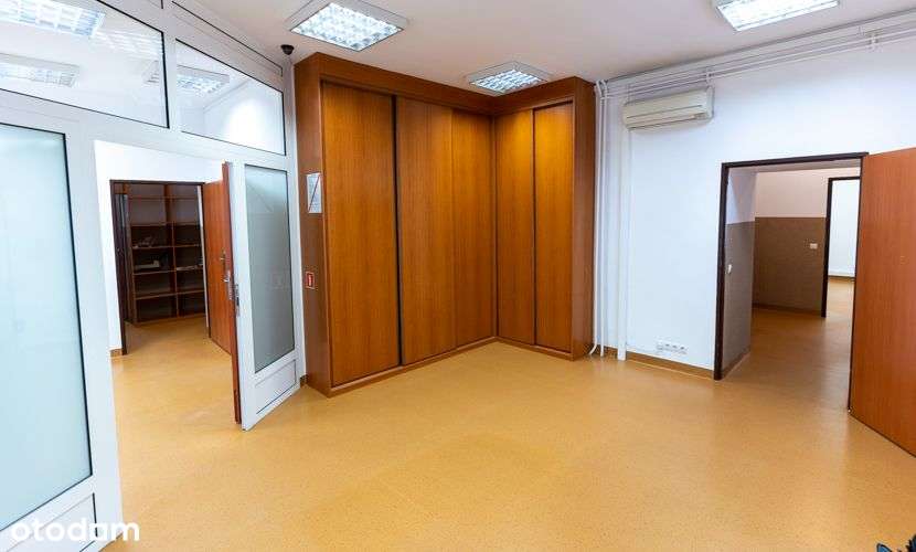 181 m2, Klimatyzacja, CO z sieci, ul. Św. Pawła 4A-8