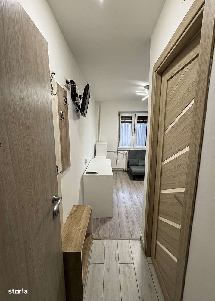 Garsoniera / Birou - Parc 22 Decembrie - Parter - IMOBIHOR - Imagine principală: 4/4