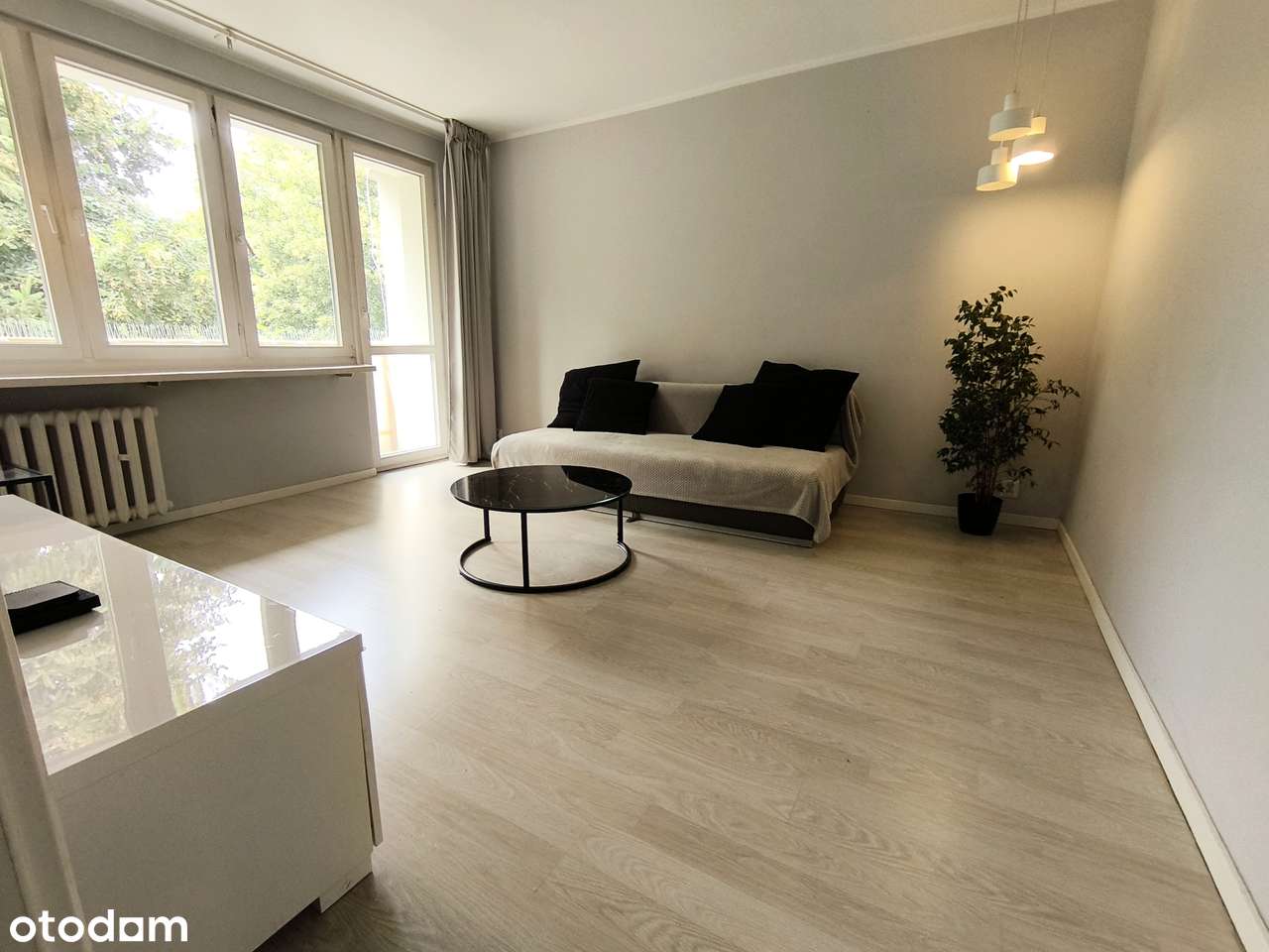 Centrum ul. Grabiszyńska 48m2, Media miejskie, Balkon !!!-2