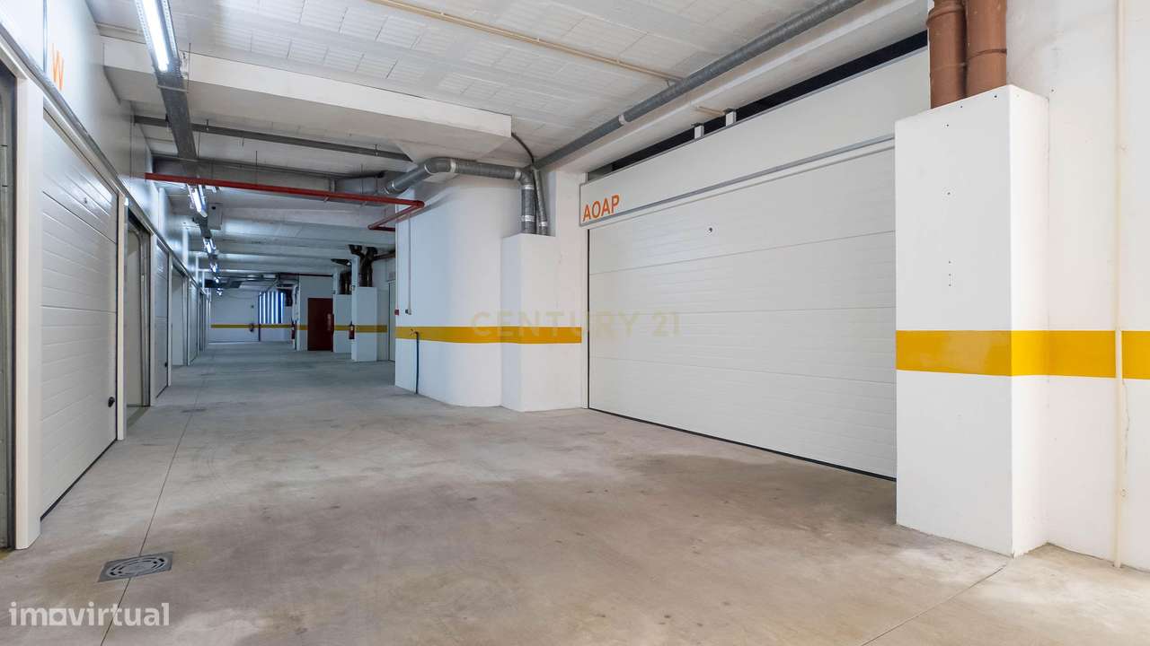 Arrecadação/Box para Arrendamento em Vila Nova de Gaia - Grande imagem: 4/30