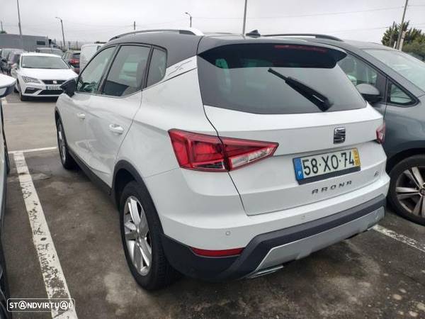 SEAT Arona 1.6 TDI FR - 6