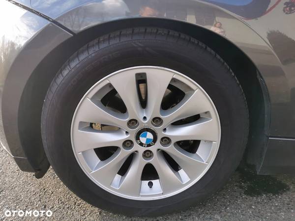 BMW Seria 1 120d - 6