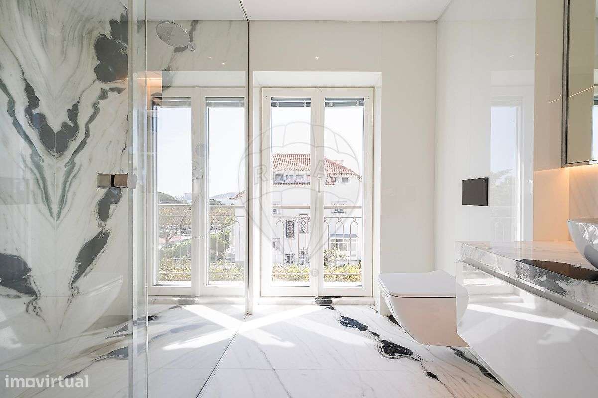 Moradia T6 para venda-13