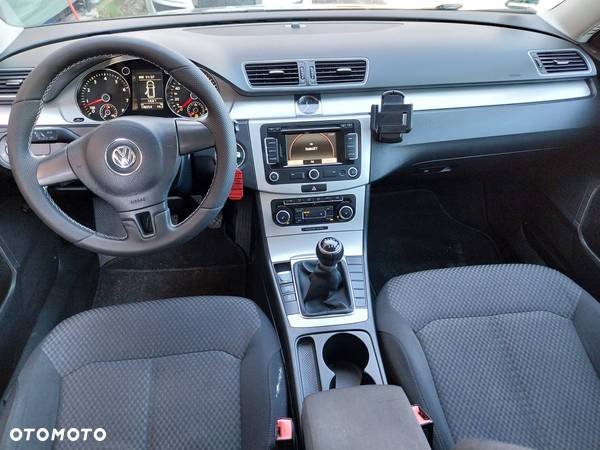 Volkswagen Passat 1.4 TSI Comfortline - 26