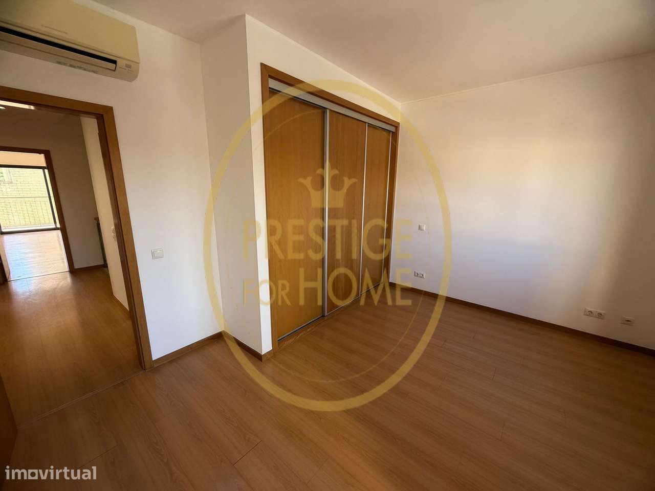 Moradia T5 com Piscina e Garagem Fechada em Condomínio Privado – Boliq-31