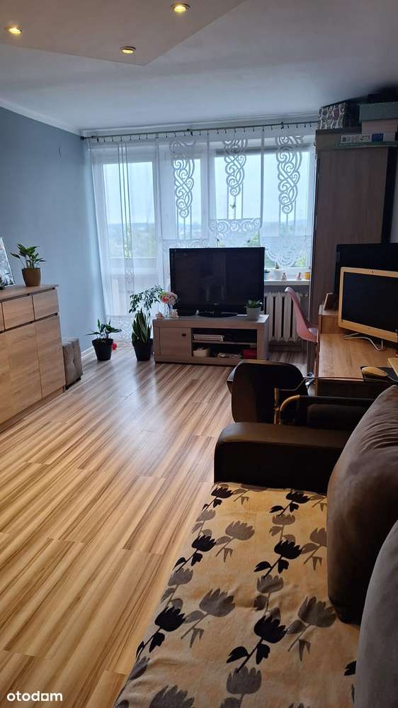 M-3 (48m2) Rydułtowy oś.Orłowiec dwa odrębne pokoje z balkonem-0