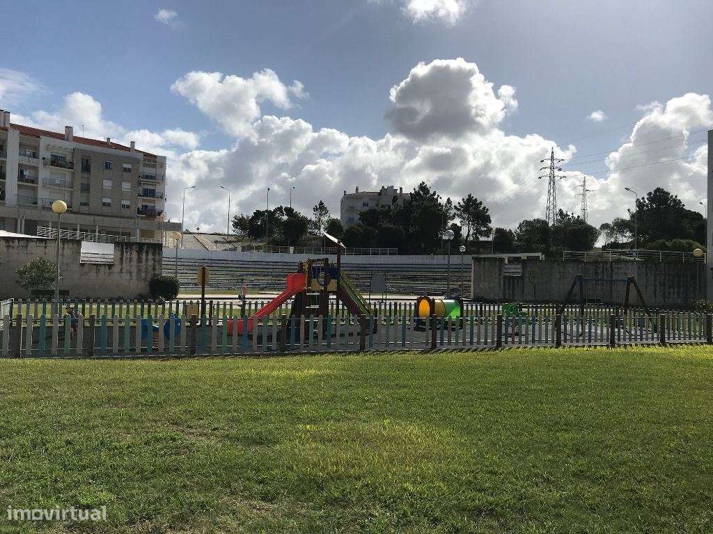 Terreno p/ Construção em Altura em Loteamento c/ Infraestruturas/Qu...-4