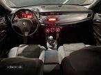 Alfa Romeo Giulietta 1.6 JTDm Distinctive - 32