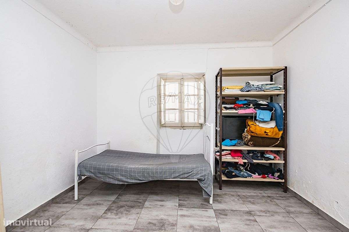 Moradia T4 para venda-17