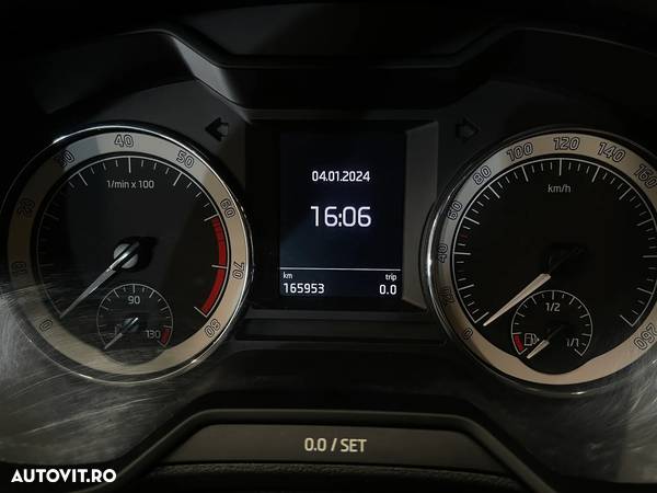 Skoda Octavia 1.5 TSI DSG Style - 25